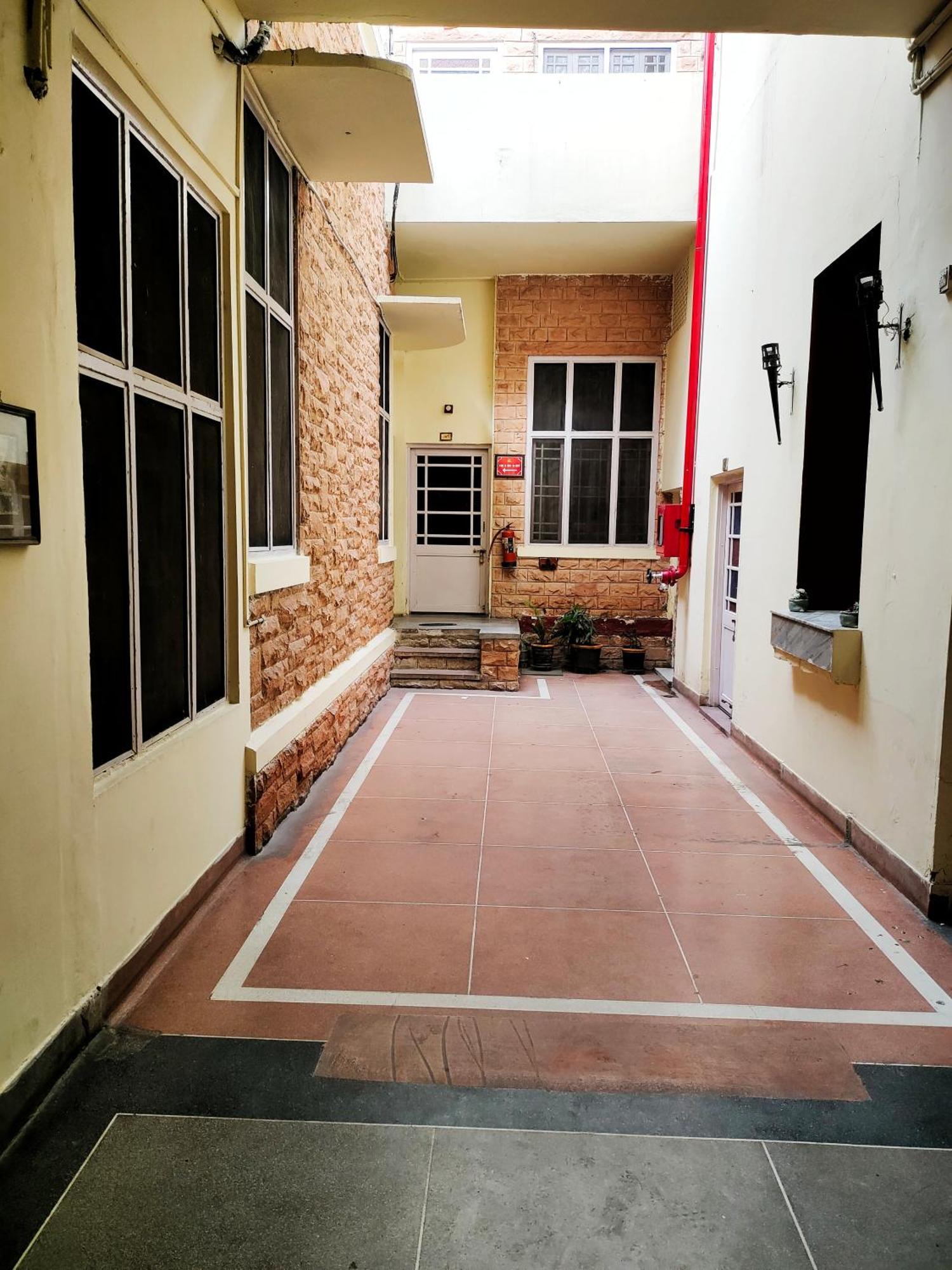 Sisodia Hotel & Resorts Джодхпур Экстерьер фото