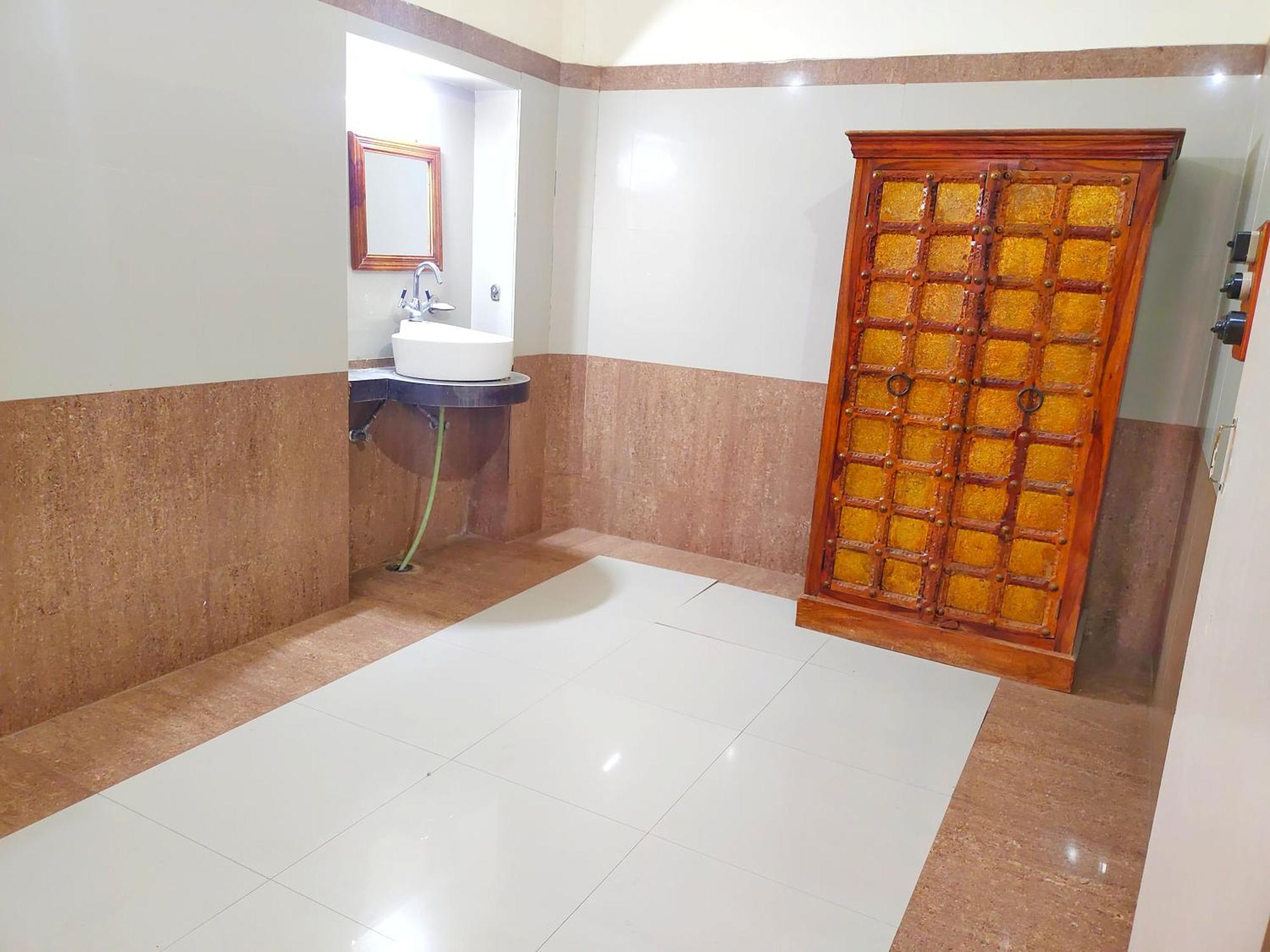 Sisodia Hotel & Resorts Джодхпур Экстерьер фото