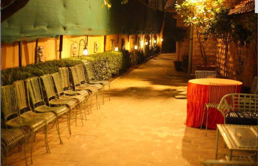 Sisodia Hotel & Resorts Джодхпур Экстерьер фото